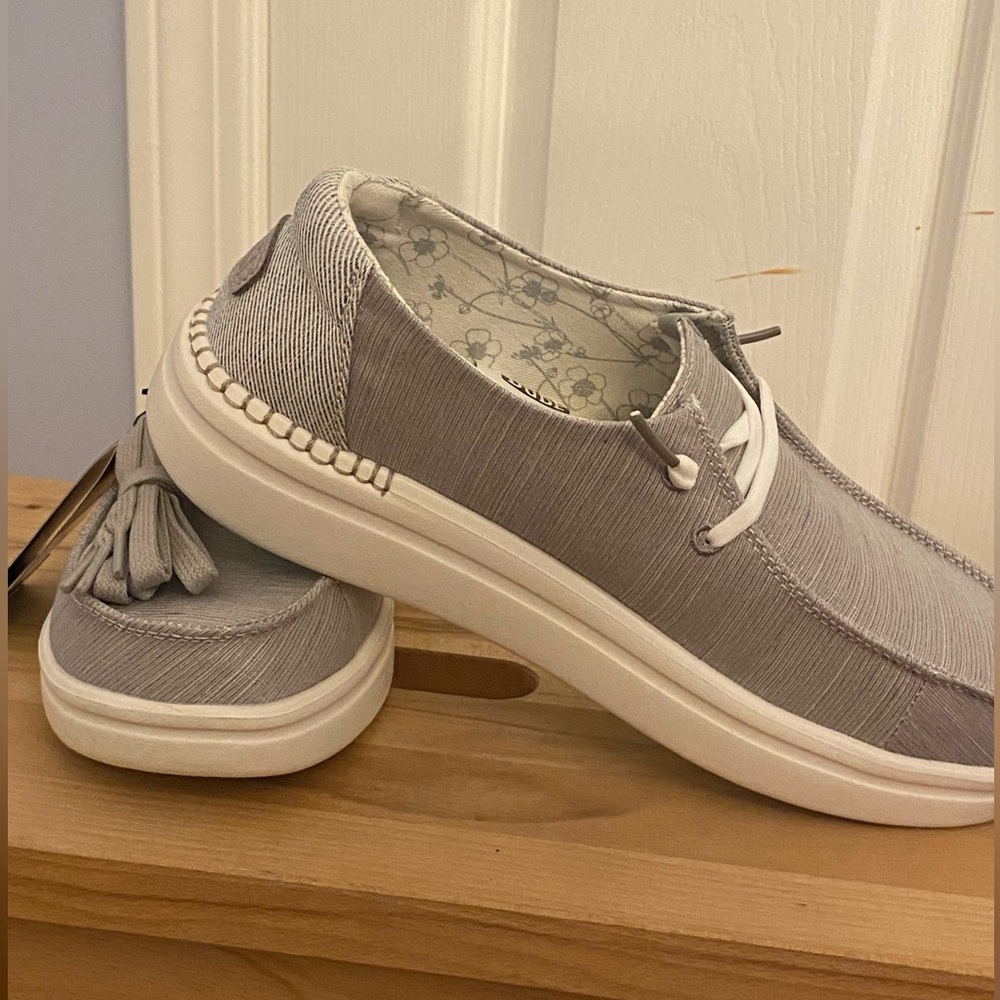New in box - Hey Dude Wendy rise lunar rock shoes -
